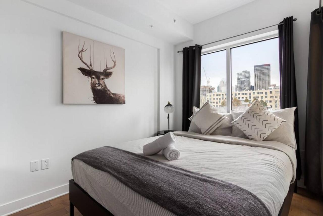 Saint-Laurent Montreal Bagian luar foto